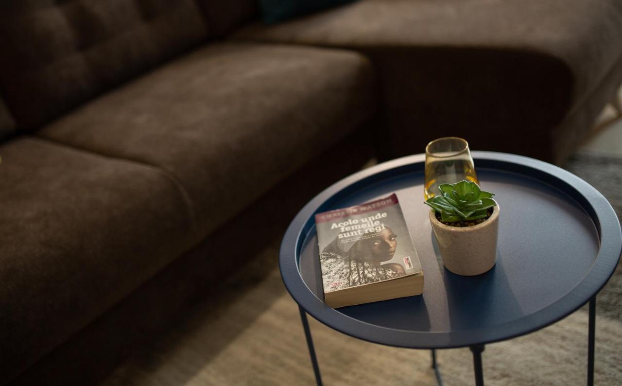 'Just Like Home' Apartment - With Private Parking Place Galaţi Екстериор снимка
